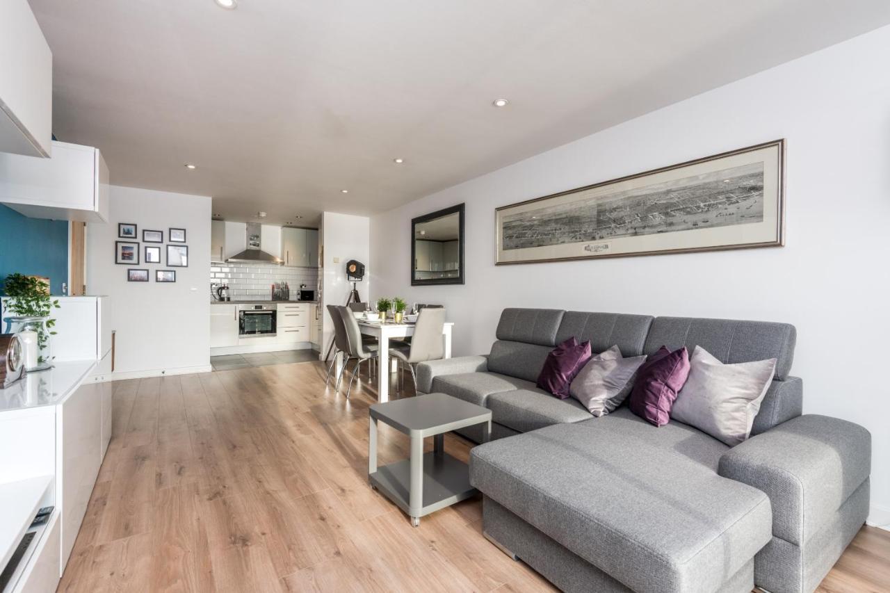 Host & Stay - The Baltic Penthouse With Balcony Liverpool Exterior photo